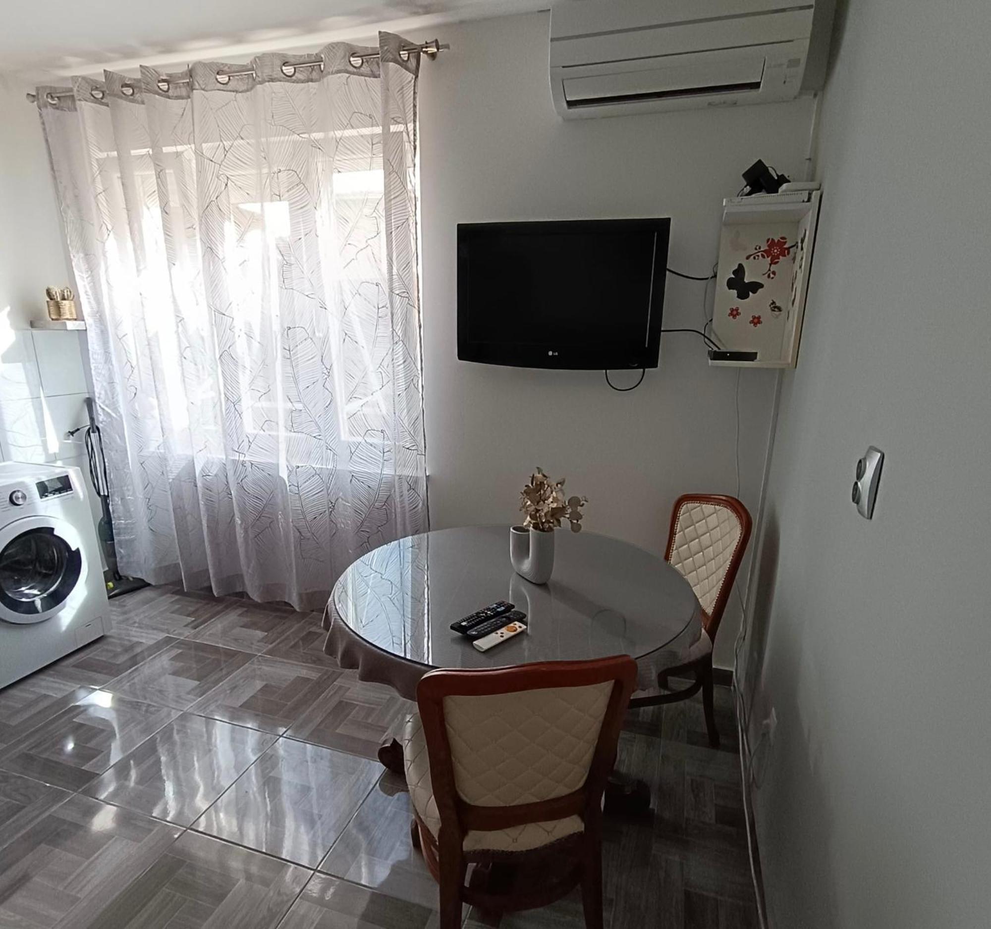 Novi Studio Apartman Demy U Centru Splita 외부 사진